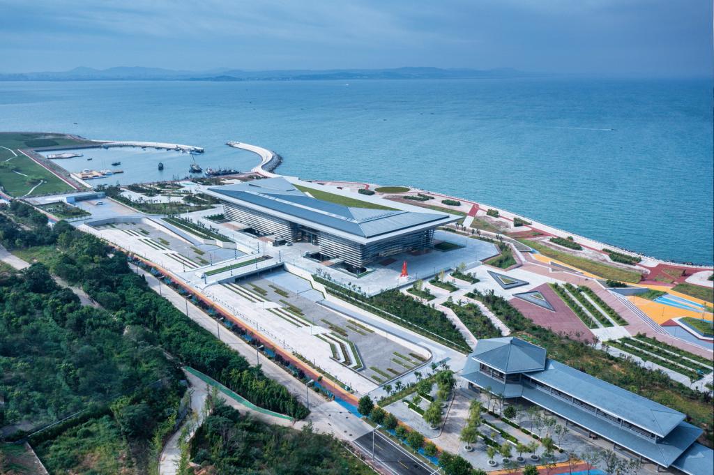 BIM建筑|长岛海洋生态文明综合试验区展览馆 / 华南理工大学建筑设计研究院工作十室+烟台市建筑设计研究院 BIM建筑|长岛海洋生态文明综合试验区展览馆 / 华南理工大学建筑设计研究院工作十室+烟台市建筑设计研究院