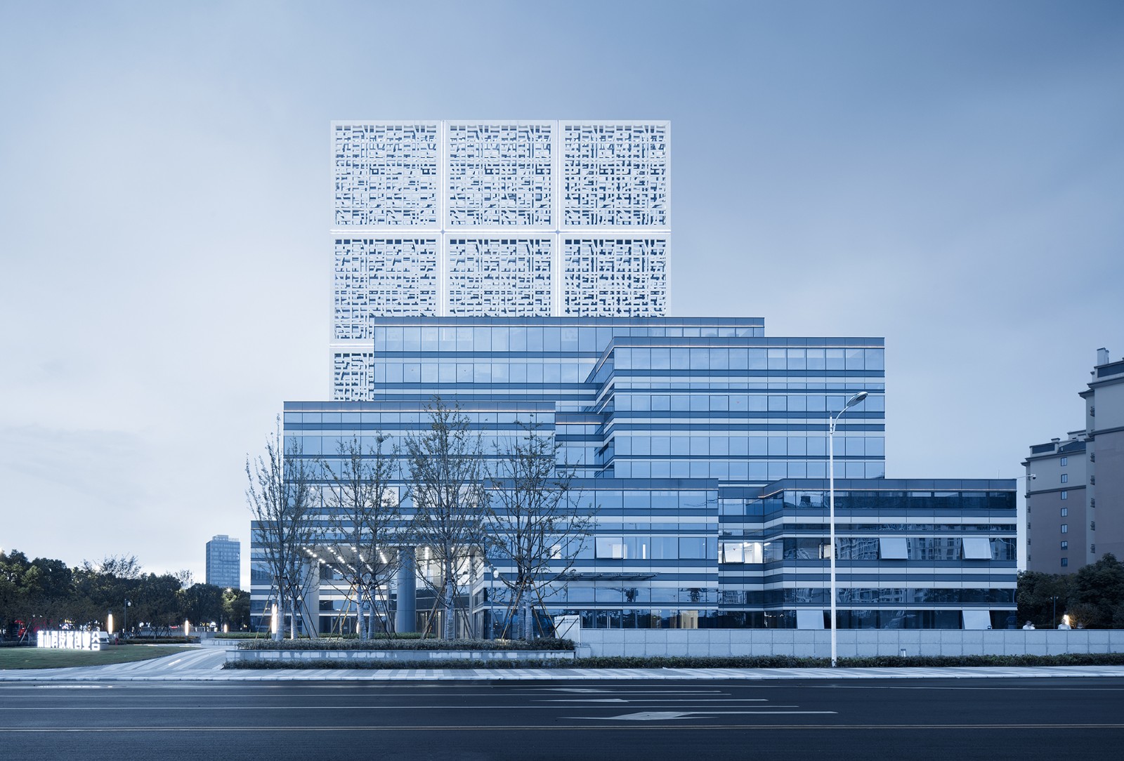 BIM建筑|“能量魔方” 萧山科技城创业谷 / 浙江大学建筑设计研究院有限公司 BIM建筑|“能量魔方” 萧山科技城创业谷 / 浙江大学建筑设计研究院有限公司