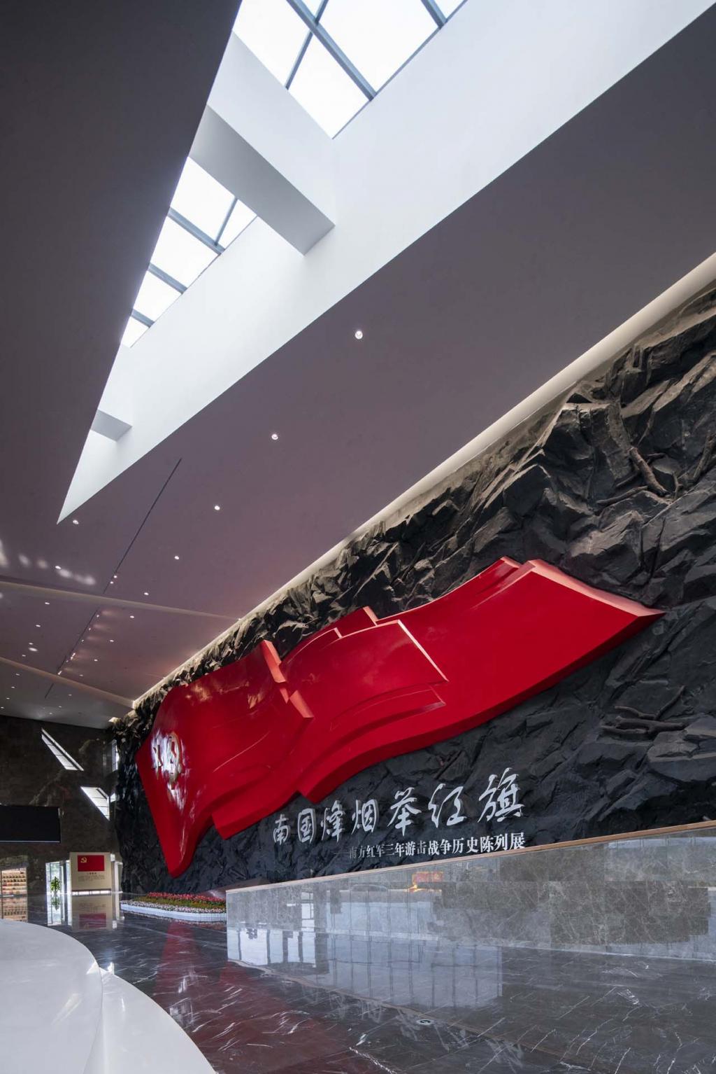 BIM建筑|南方红军三年游击战争纪念馆 / 华建集团上海建筑设计研究院 BIM建筑|南方红军三年游击战争纪念馆 / 华建集团上海建筑设计研究院