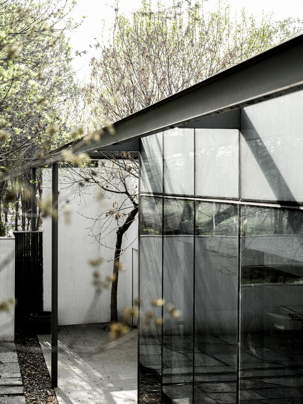 BIM建筑|坐落于北京郊野公园里的低碳友好型设计师工作室-东风3号院 / 中德行建筑设计 BIM建筑|坐落于北京郊野公园里的低碳友好型设计师工作室-东风3号院 / 中德行建筑设计