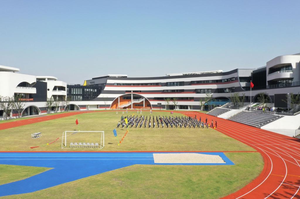 BIM建筑|苏州科技城天佑实验小学及幼儿园 / BAU BIM建筑|苏州科技城天佑实验小学及幼儿园 / BAU