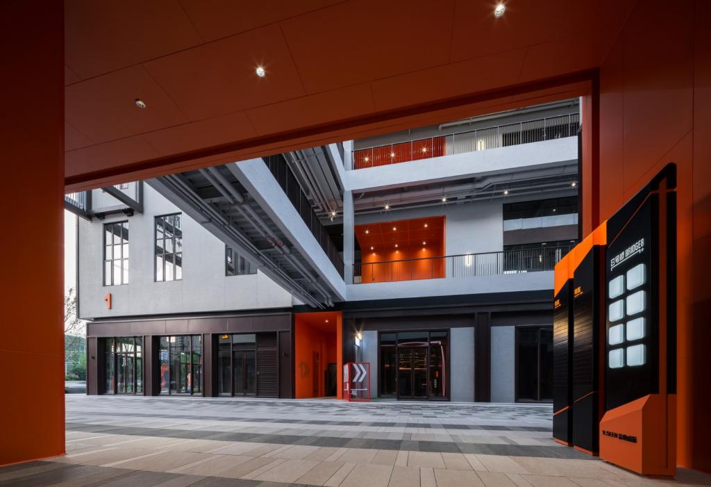 BIM建筑|打开脑洞、创意回路——8号桥沈半路文创办公园区改造 / 予舍予筑 BIM建筑|打开脑洞、创意回路——8号桥沈半路文创办公园区改造 / 予舍予筑