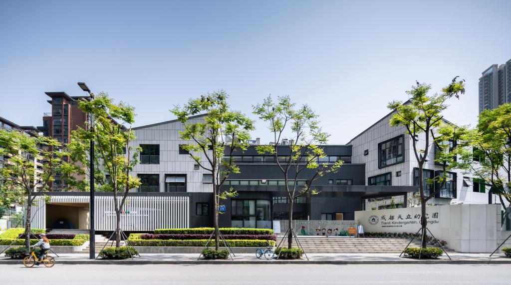 BIM建筑|龙泉天立小学及幼儿园 / 间至设计 BIM建筑|龙泉天立小学及幼儿园 / 间至设计