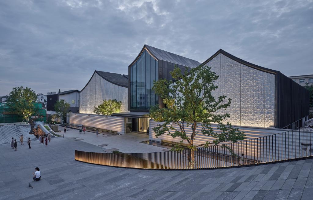 BIM建筑|徐渭艺术馆+青藤广场 / 浙江大学建筑设计研究院 ACRC BIM建筑|徐渭艺术馆+青藤广场 / 浙江大学建筑设计研究院 ACRC