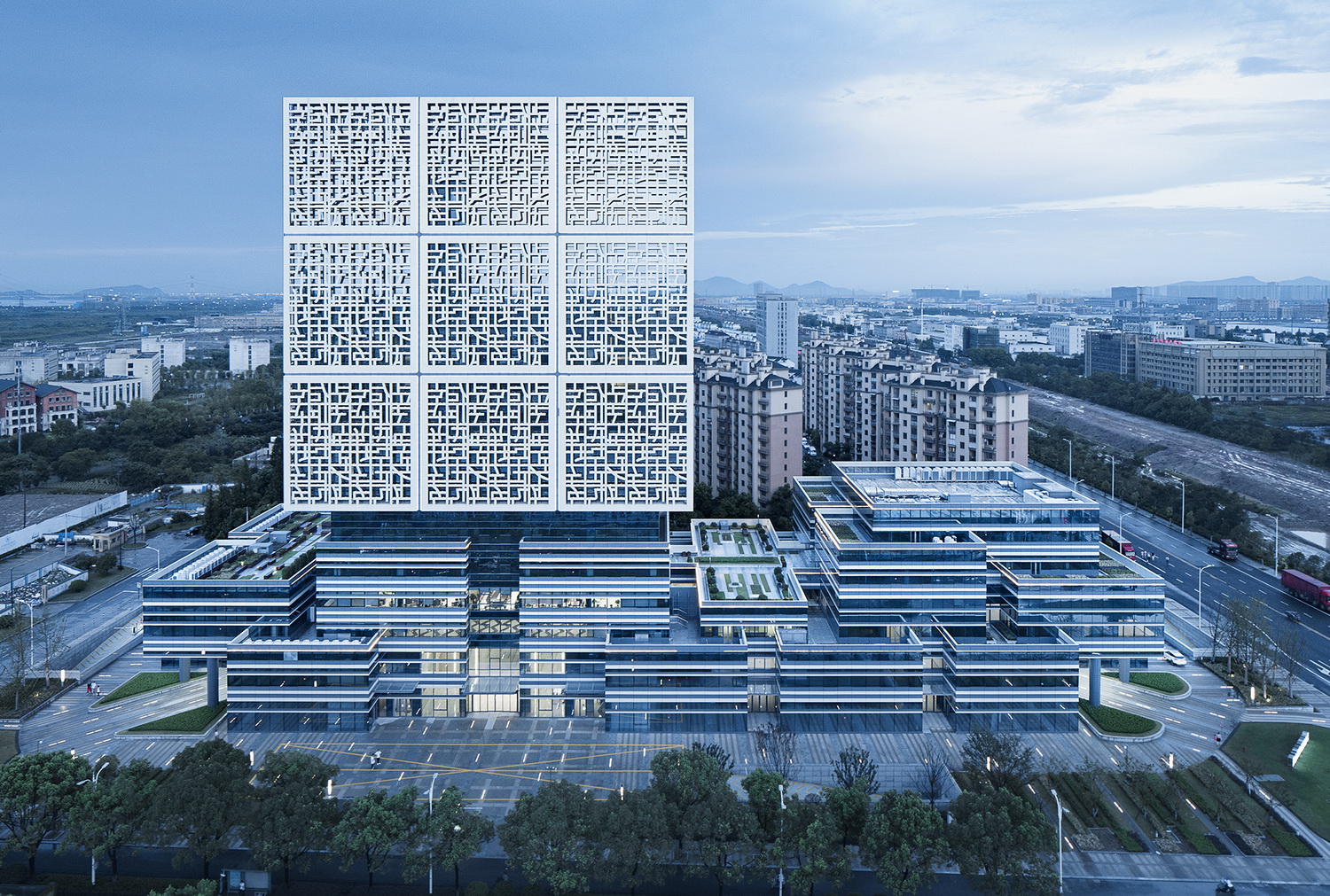 BIM建筑|“能量魔方” 萧山科技城创业谷 / 浙江大学建筑设计研究院有限公司 BIM建筑|“能量魔方” 萧山科技城创业谷 / 浙江大学建筑设计研究院有限公司