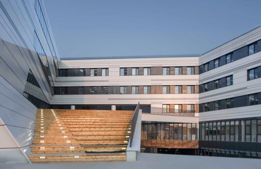 BIM建筑|北京人大附中航天城学校 / 北京市建筑设计研究院 BIM建筑|北京人大附中航天城学校 / 北京市建筑设计研究院