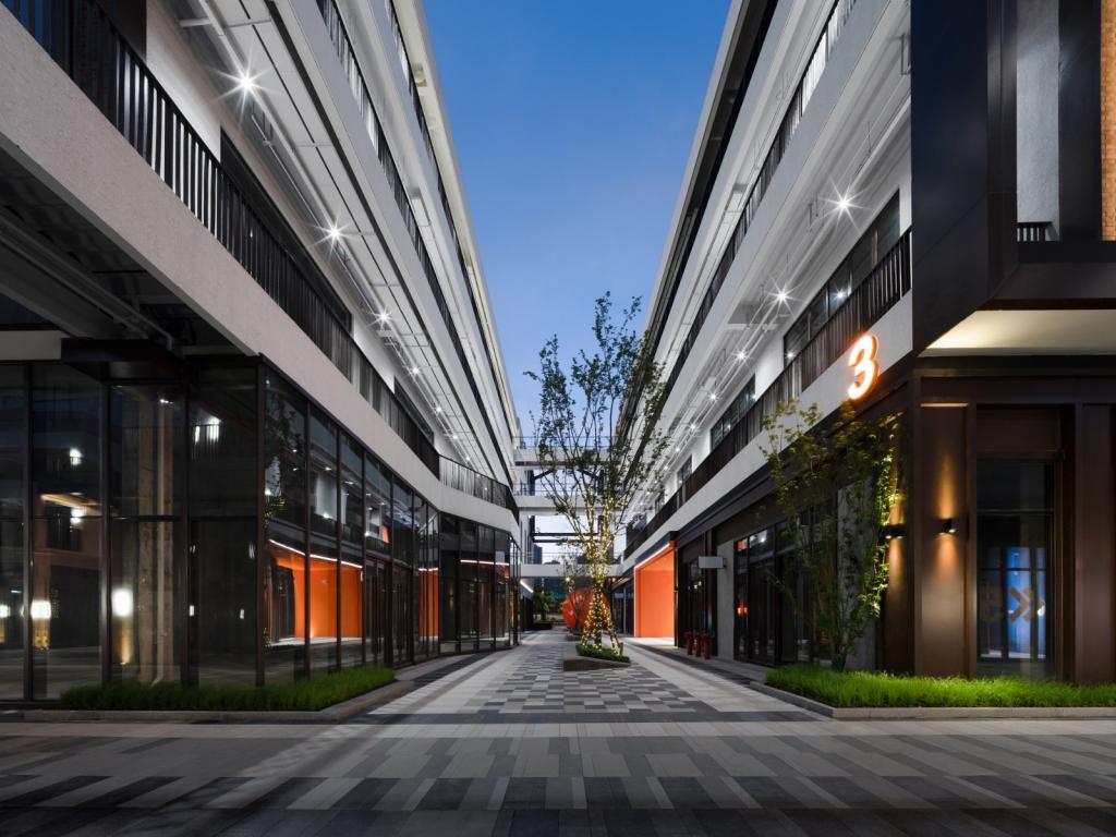 BIM建筑|打开脑洞、创意回路——8号桥沈半路文创办公园区改造 / 予舍予筑 BIM建筑|打开脑洞、创意回路——8号桥沈半路文创办公园区改造 / 予舍予筑