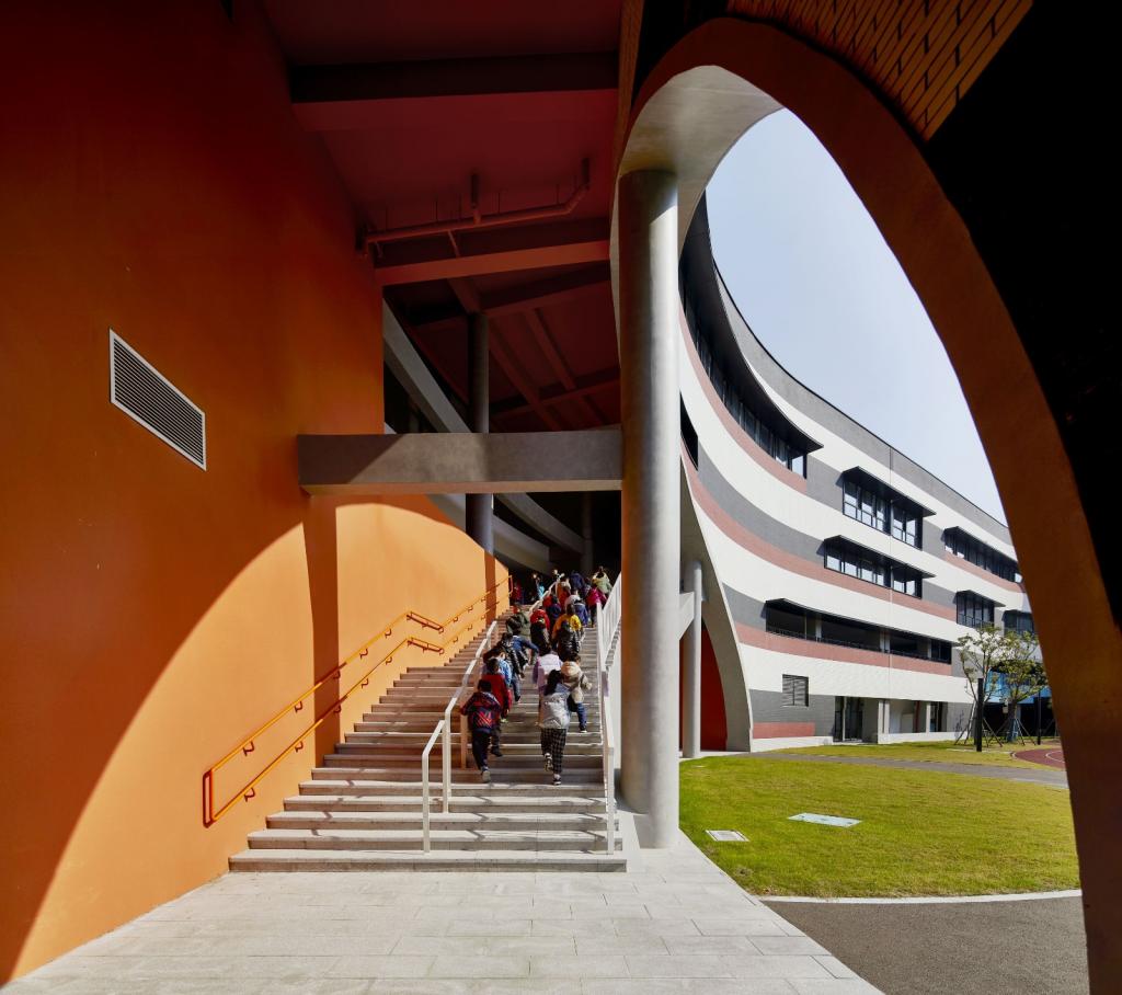 BIM建筑|苏州科技城天佑实验小学及幼儿园 / BAU BIM建筑|苏州科技城天佑实验小学及幼儿园 / BAU