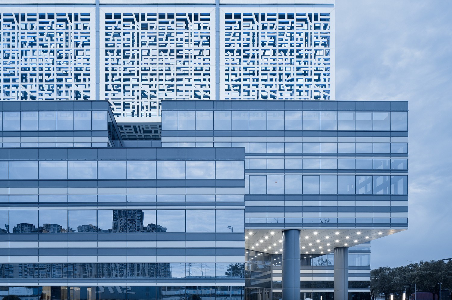 BIM建筑|“能量魔方” 萧山科技城创业谷 / 浙江大学建筑设计研究院有限公司 BIM建筑|“能量魔方” 萧山科技城创业谷 / 浙江大学建筑设计研究院有限公司