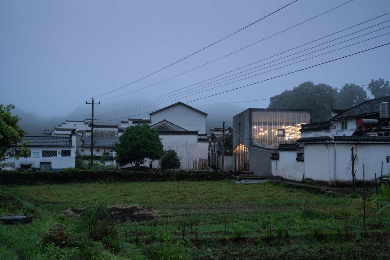 BIM建筑|桥廊:上海三联书店·黄山桃源店 / 来建筑设计工作室 BIM建筑|桥廊:上海三联书店·黄山桃源店 / 来建筑设计工作室