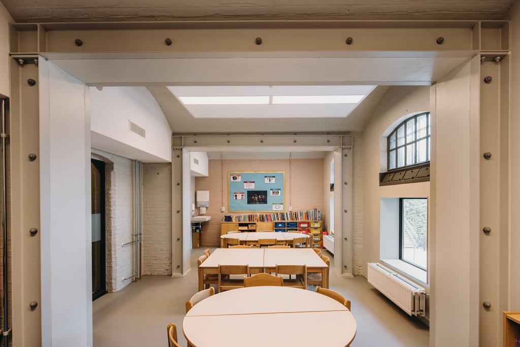 BIM建筑|由监狱改造而成的学校 / Atelier PRO architects BIM建筑|由监狱改造而成的学校 / Atelier PRO architects