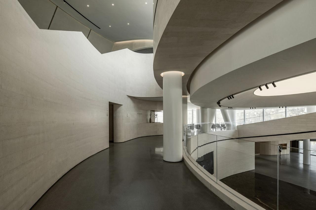BIM建筑|眺望泰山的窗口:泰山佑游客中心 | line+WORK BIM建筑|眺望泰山的窗口:泰山佑游客中心 | line+WORK