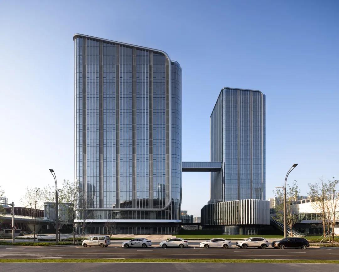 BIM建筑|最美全运会完美收官,奥体中轴之门继续绽放新的生命力 / 三益建筑设计 BIM建筑|最美全运会完美收官,奥体中轴之门继续绽放新的生命力 / 三益建筑设计