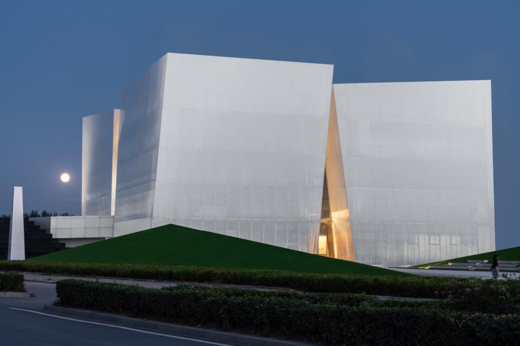 BIM建筑|大道非形-不受风格约束的建筑 / aoe事建组的建筑实践之路 BIM建筑|大道非形-不受风格约束的建筑 / aoe事建组的建筑实践之路