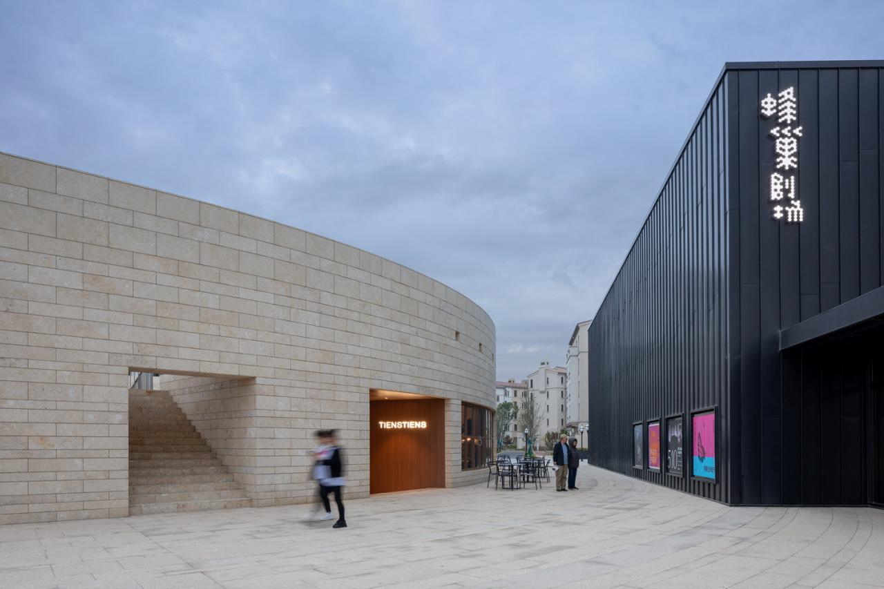 BIM建筑|阿那亚剧场 Aranya Theatre / 迹·建筑事务所(TAO) BIM建筑|阿那亚剧场 Aranya Theatre / 迹·建筑事务所(TAO)