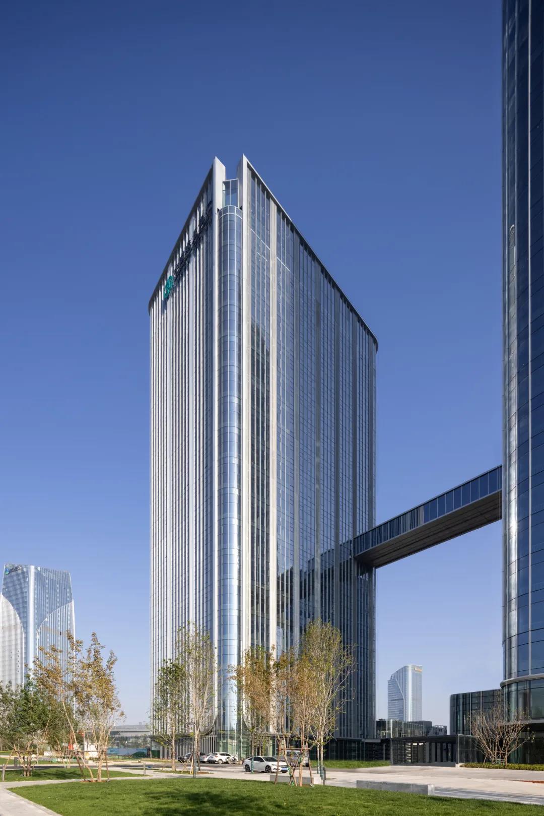 BIM建筑|最美全运会完美收官,奥体中轴之门继续绽放新的生命力 / 三益建筑设计 BIM建筑|最美全运会完美收官,奥体中轴之门继续绽放新的生命力 / 三益建筑设计