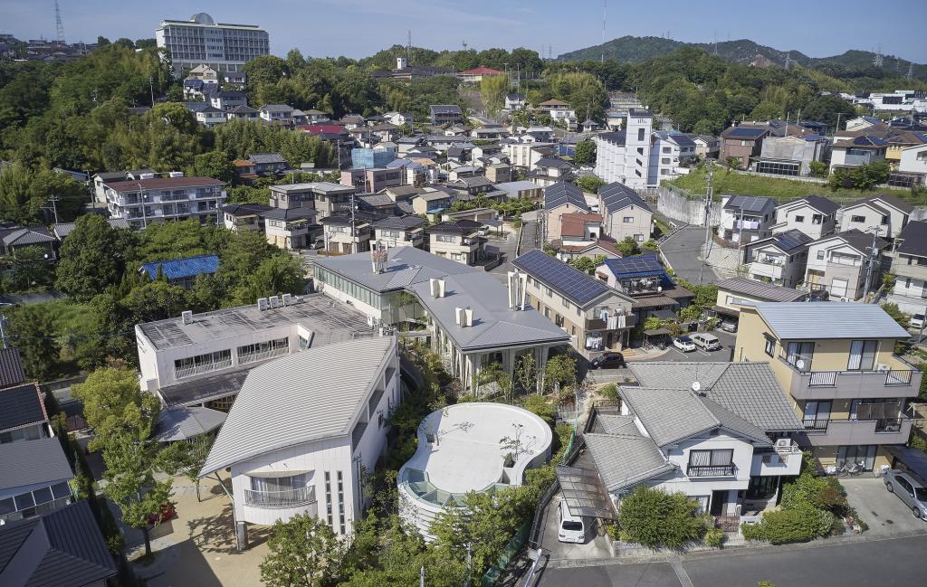 BIM建筑|巨构与小人儿,筑紫森林幼儿园 / UID Architects BIM建筑|巨构与小人儿,筑紫森林幼儿园 / UID Architects