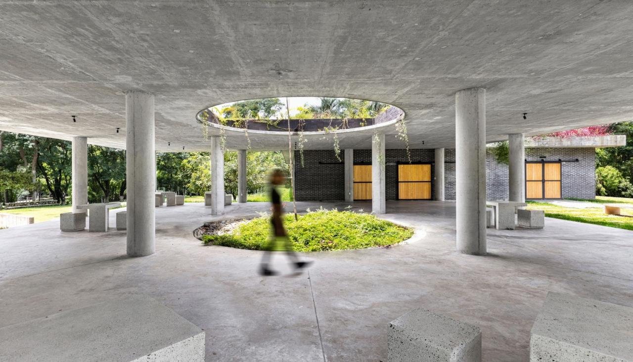 BIM建筑|墨西哥塔帕丘拉社会援助中心 / Laboratorio de Acupuntura Urbana BIM建筑|墨西哥塔帕丘拉社会援助中心 / Laboratorio de Acupuntura Urbana