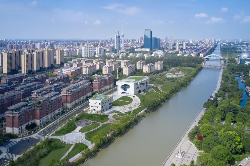 BIM建筑|上海中粮南桥半岛文体中心与医疗服务站 / Steven Holl Architects BIM建筑|上海中粮南桥半岛文体中心与医疗服务站 / Steven Holl Architects