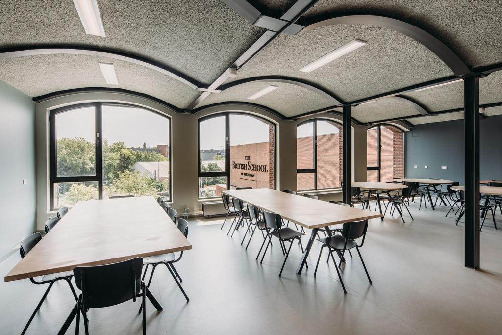 BIM建筑|由监狱改造而成的学校 / Atelier PRO architects BIM建筑|由监狱改造而成的学校 / Atelier PRO architects