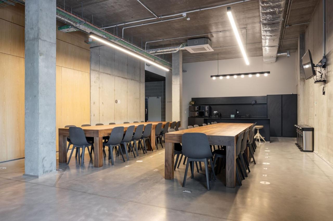 BIM建筑|AOC 商务中心 / mube arquitectura BIM建筑|AOC 商务中心 / mube arquitectura