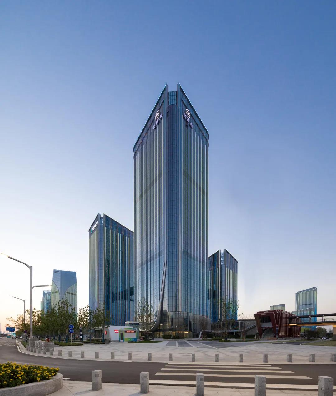 BIM建筑|最美全运会完美收官,奥体中轴之门继续绽放新的生命力 / 三益建筑设计 BIM建筑|最美全运会完美收官,奥体中轴之门继续绽放新的生命力 / 三益建筑设计
