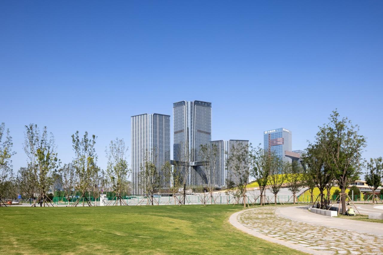 BIM建筑|最美全运会完美收官,奥体中轴之门继续绽放新的生命力 / 三益建筑设计 BIM建筑|最美全运会完美收官,奥体中轴之门继续绽放新的生命力 / 三益建筑设计