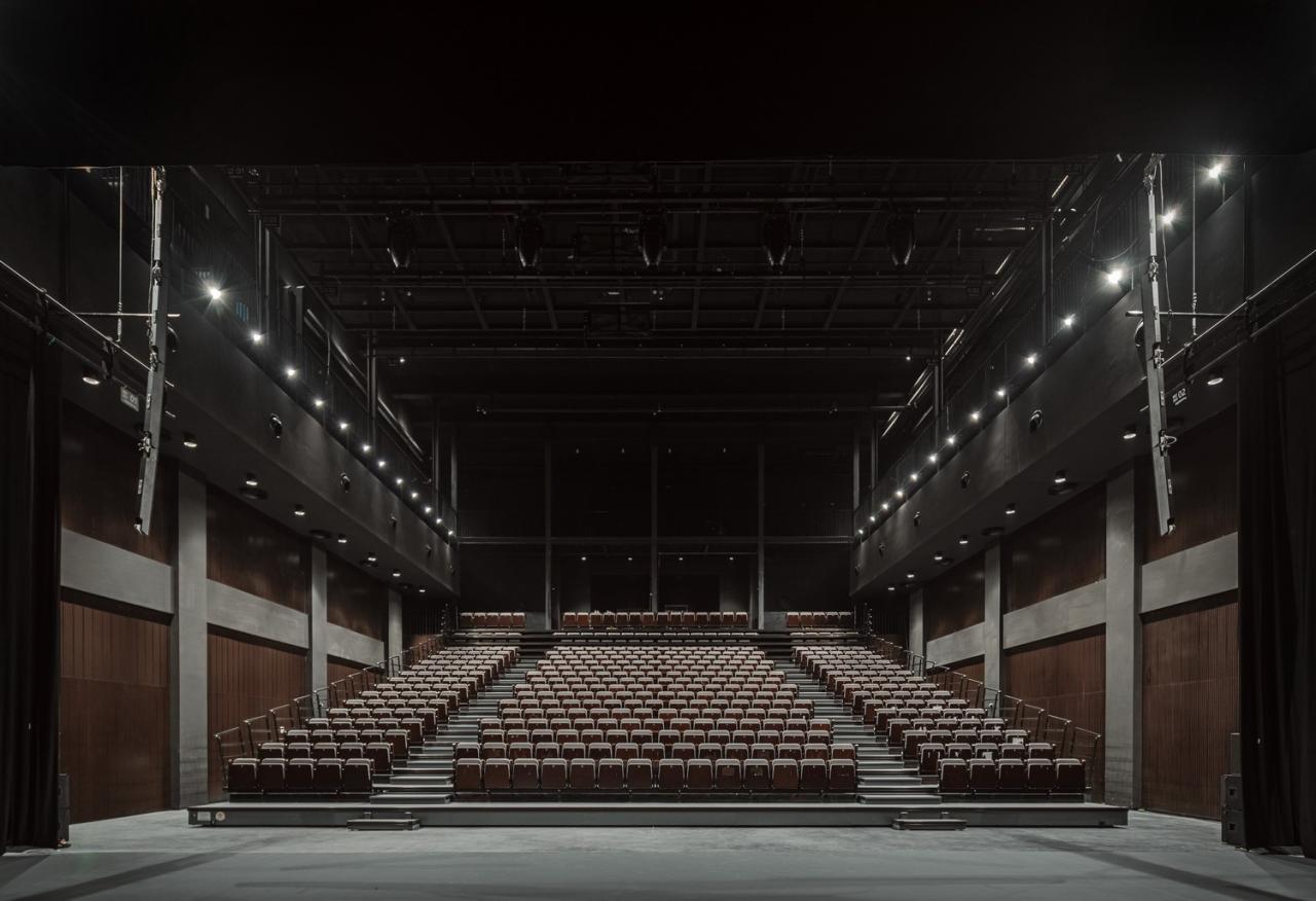 BIM建筑|阿那亚剧场 Aranya Theatre / 迹·建筑事务所(TAO) BIM建筑|阿那亚剧场 Aranya Theatre / 迹·建筑事务所(TAO)