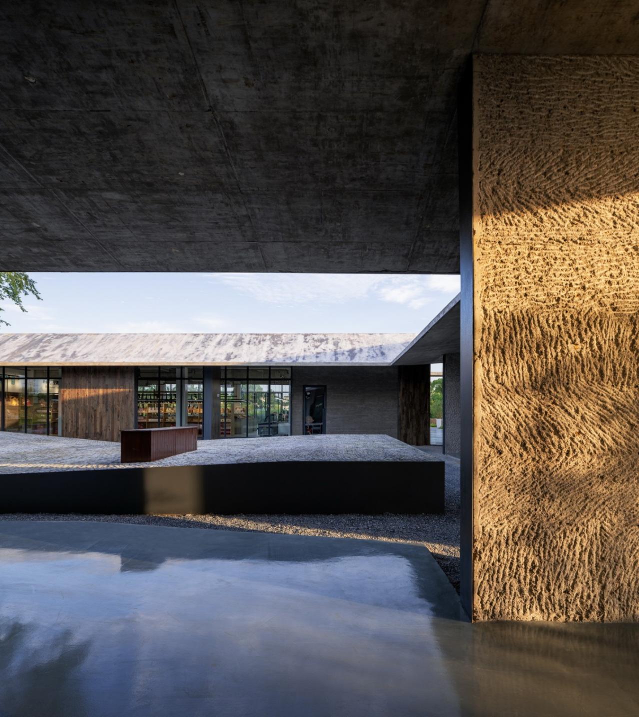BIM建筑|石湾猪舍里展厅 / 其实建筑事务所 BIM建筑|石湾猪舍里展厅 / 其实建筑事务所