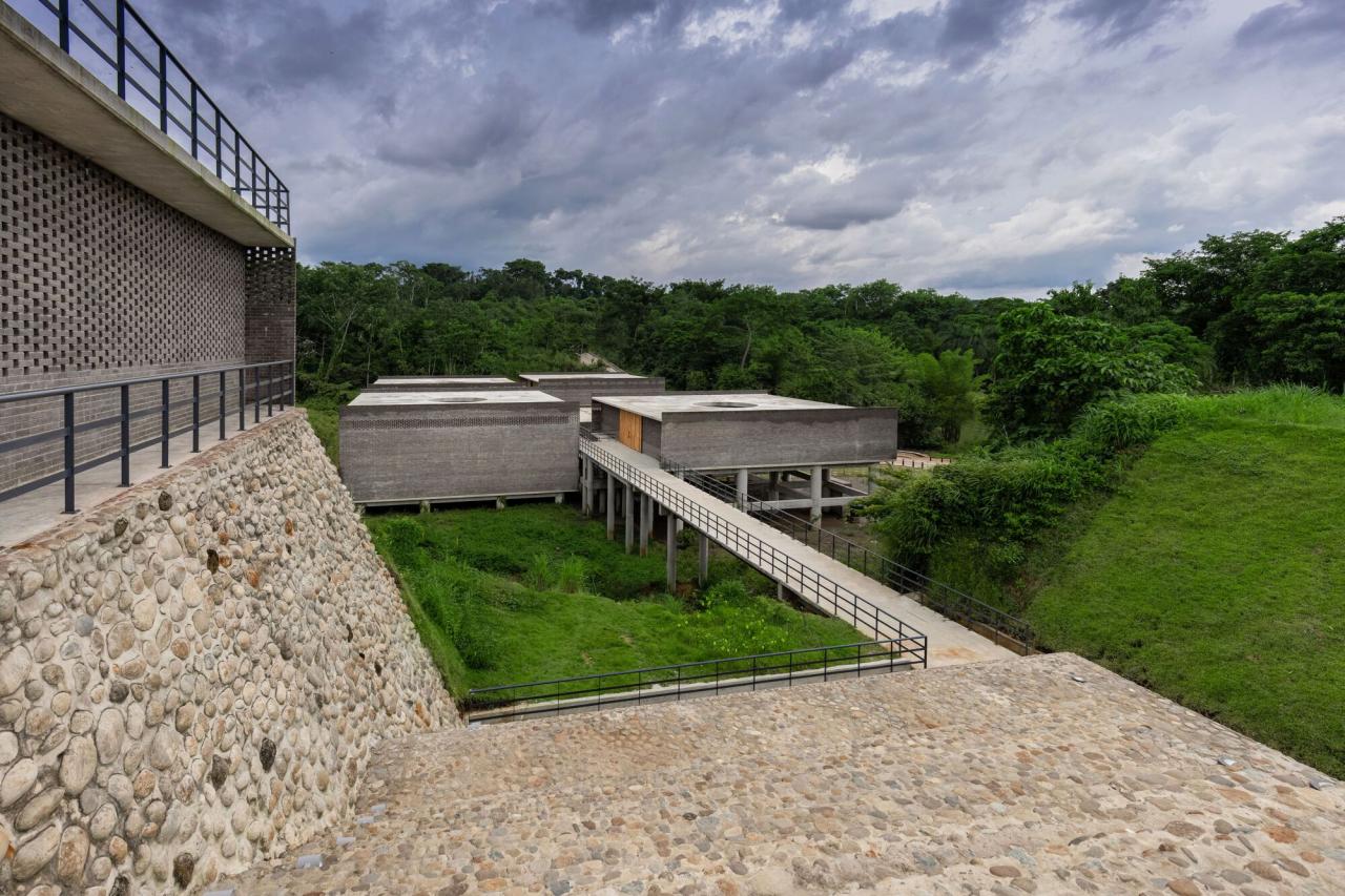BIM建筑|墨西哥塔帕丘拉社会援助中心 / Laboratorio de Acupuntura Urbana BIM建筑|墨西哥塔帕丘拉社会援助中心 / Laboratorio de Acupuntura Urbana