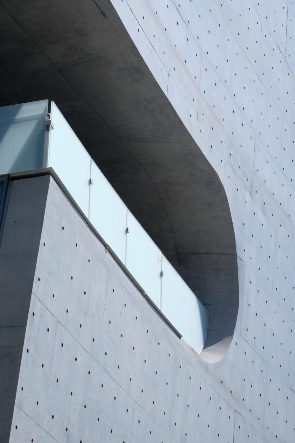 BIM建筑|上海中粮南桥半岛文体中心与医疗服务站 / Steven Holl Architects BIM建筑|上海中粮南桥半岛文体中心与医疗服务站 / Steven Holl Architects
