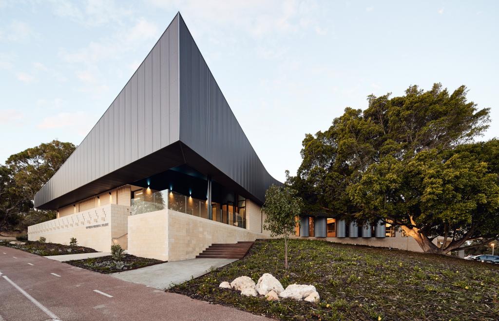 BIM建筑|城市海滩寄宿制学院 / iredale pedersen hook architects BIM建筑|城市海滩寄宿制学院 / iredale pedersen hook architects
