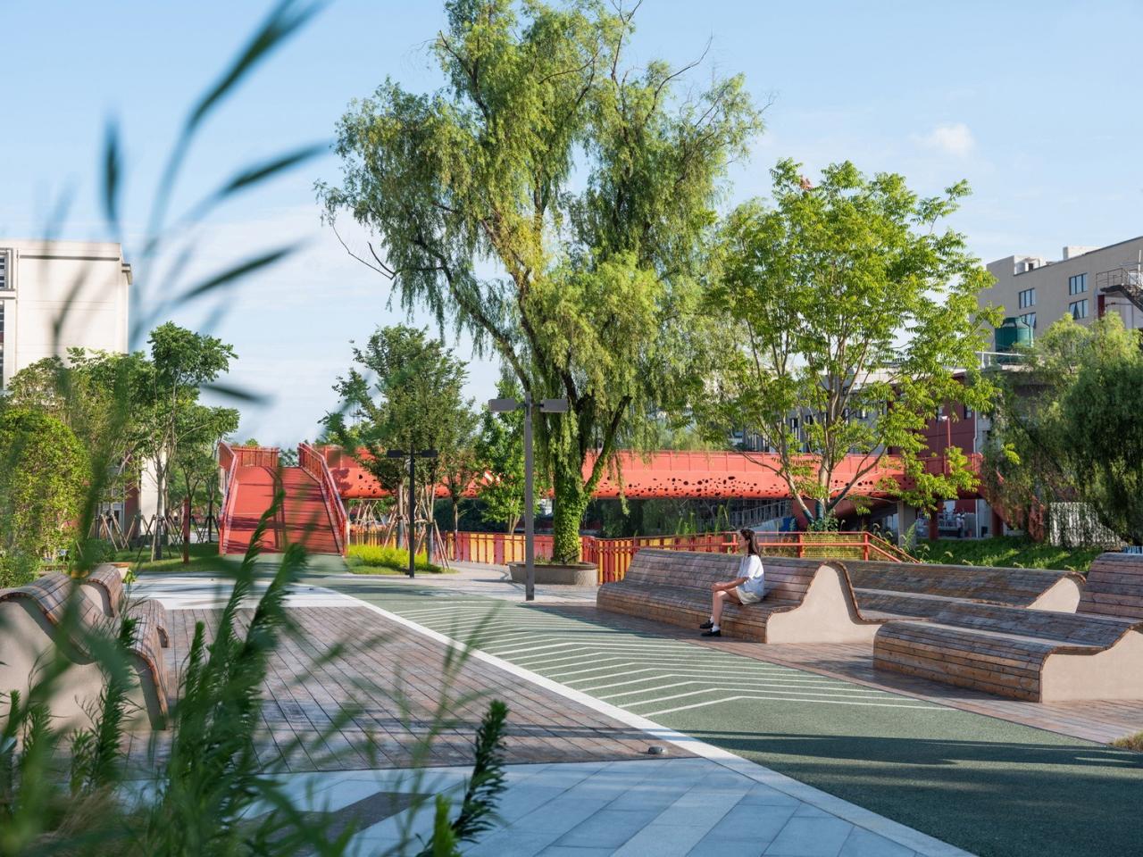 BIM建筑|上海闵行横泾港东岸滨水,景观公共空间改造 / SPARK Architects BIM建筑|上海闵行横泾港东岸滨水,景观公共空间改造 / SPARK Architects