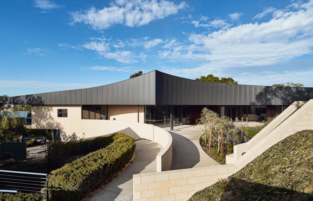 BIM建筑|城市海滩寄宿制学院 / iredale pedersen hook architects BIM建筑|城市海滩寄宿制学院 / iredale pedersen hook architects