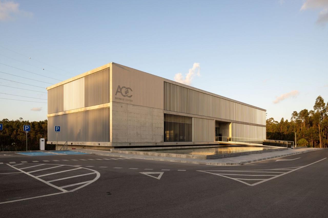 BIM建筑|AOC 商务中心 / mube arquitectura BIM建筑|AOC 商务中心 / mube arquitectura