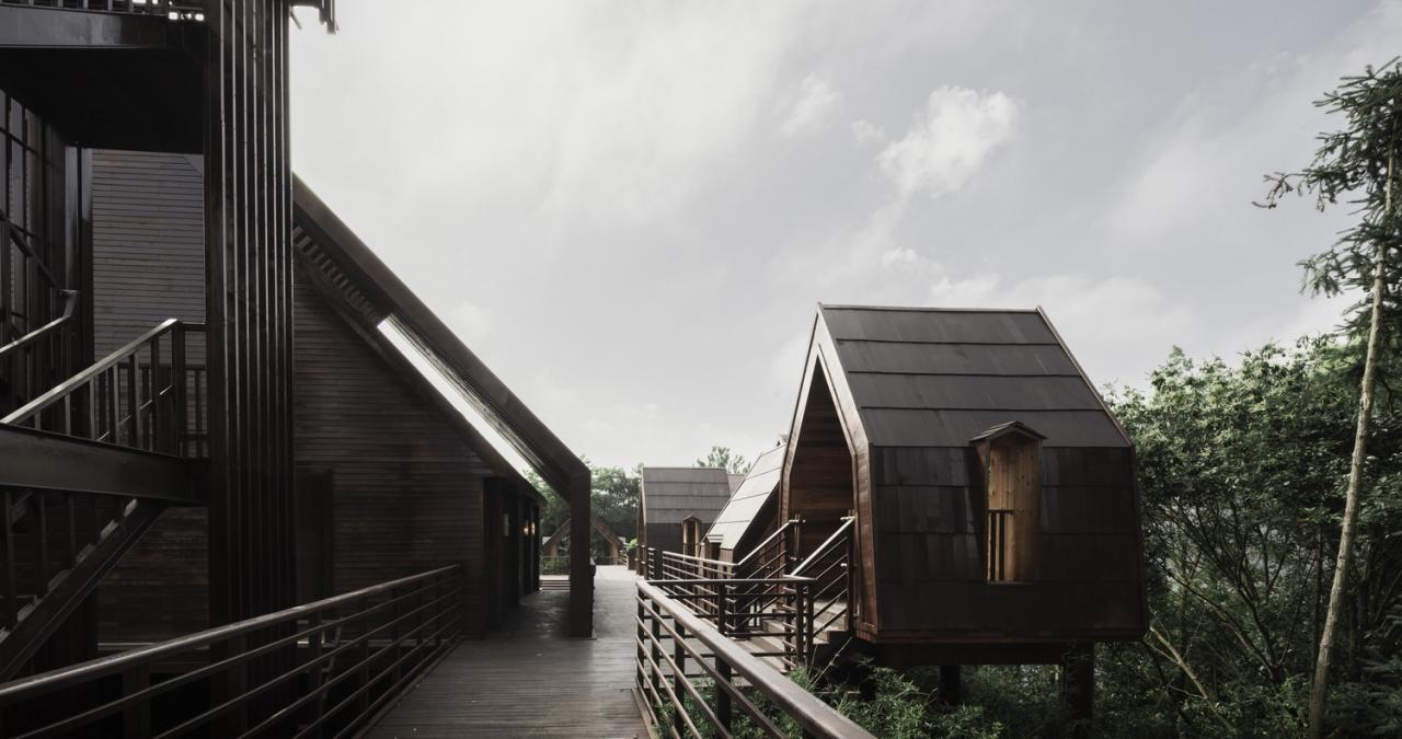 BIM建筑|木屋小镇:岛屿 · 丛林 · 小木屋,九江 / 平介设计 BIM建筑|木屋小镇:岛屿 · 丛林 · 小木屋,九江 / 平介设计