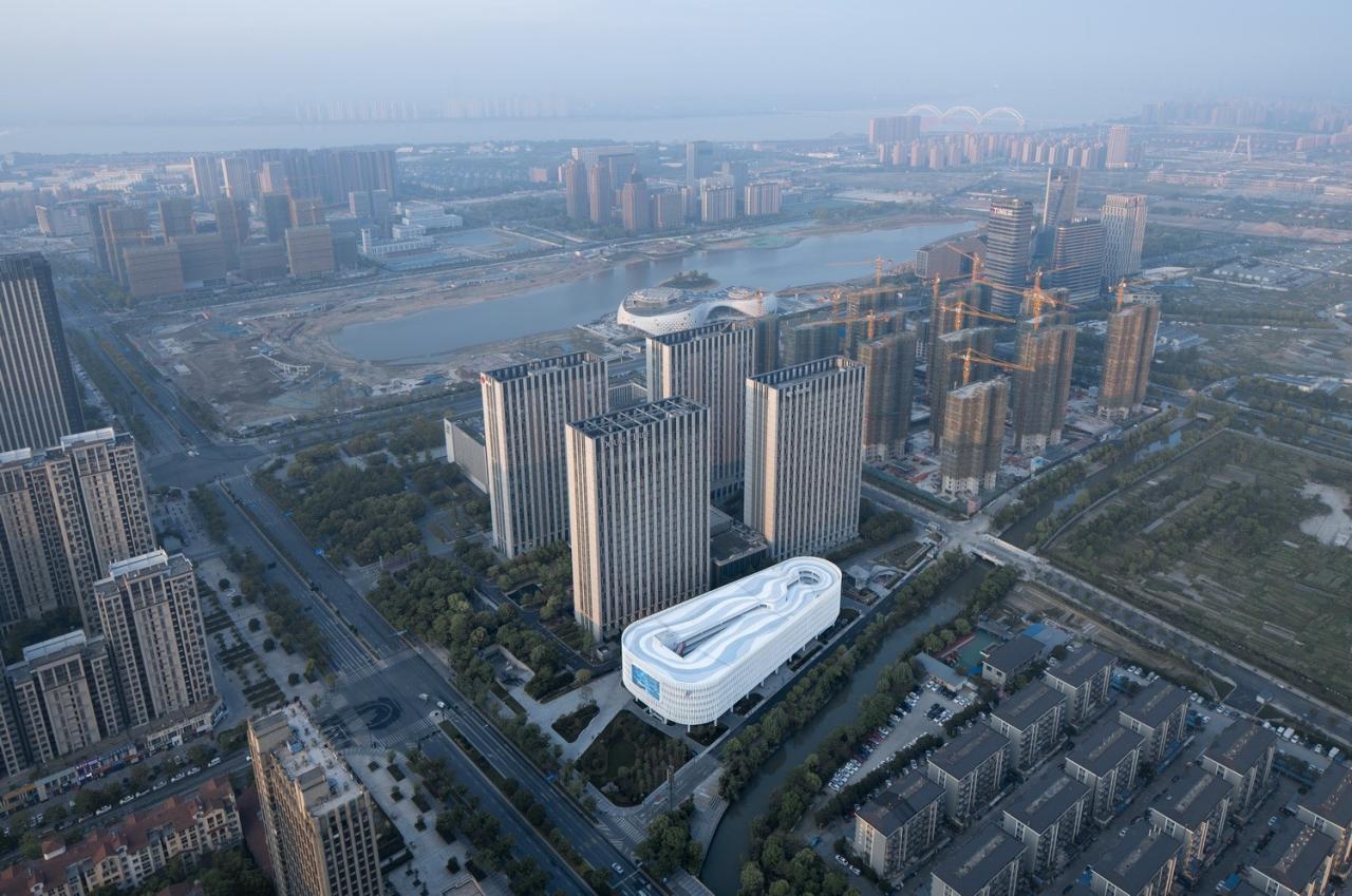 BIM建筑|来自停车楼的逆袭:杭州钱投海达停车楼 / 浙江大学建筑设计研究院有限公司 BIM建筑|来自停车楼的逆袭:杭州钱投海达停车楼 / 浙江大学建筑设计研究院有限公司