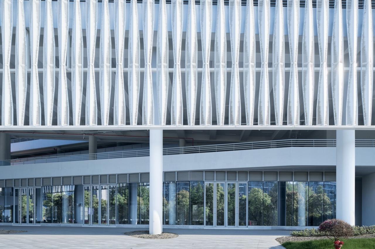 BIM建筑|来自停车楼的逆袭:杭州钱投海达停车楼 / 浙江大学建筑设计研究院有限公司 BIM建筑|来自停车楼的逆袭:杭州钱投海达停车楼 / 浙江大学建筑设计研究院有限公司