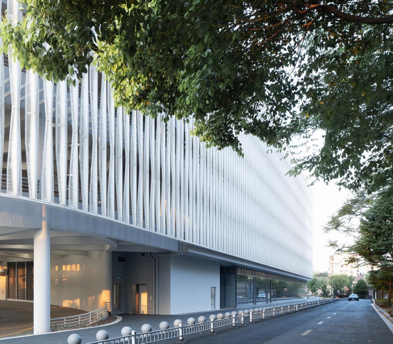 BIM建筑|来自停车楼的逆袭:杭州钱投海达停车楼 / 浙江大学建筑设计研究院有限公司 BIM建筑|来自停车楼的逆袭:杭州钱投海达停车楼 / 浙江大学建筑设计研究院有限公司