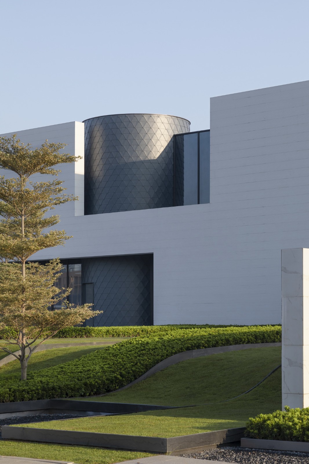 BIM建筑|打破墙的边界: 海口市国际免税城接待中心 / aoe事建组 BIM建筑|打破墙的边界: 海口市国际免税城接待中心 / aoe事建组