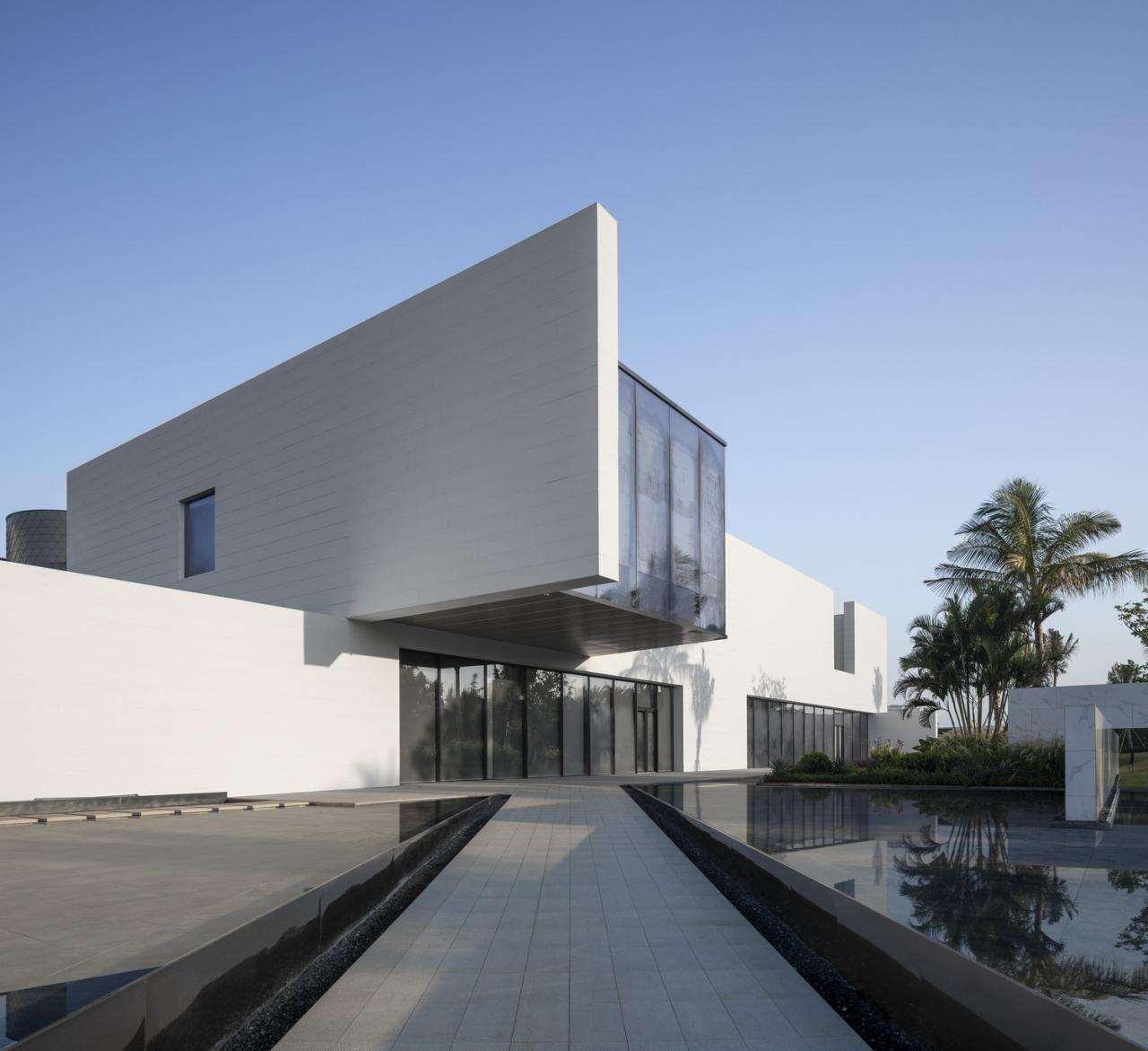 BIM建筑|打破墙的边界: 海口市国际免税城接待中心 / aoe事建组 BIM建筑|打破墙的边界: 海口市国际免税城接待中心 / aoe事建组
