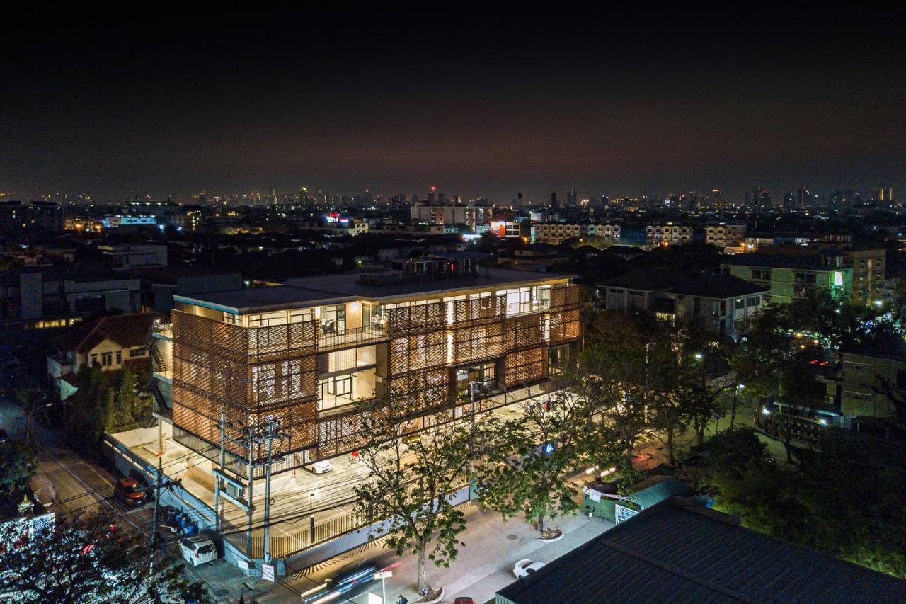 BIM建筑|MTL 办公室 / Junsekino Architect and Design BIM建筑|MTL 办公室 / Junsekino Architect and Design