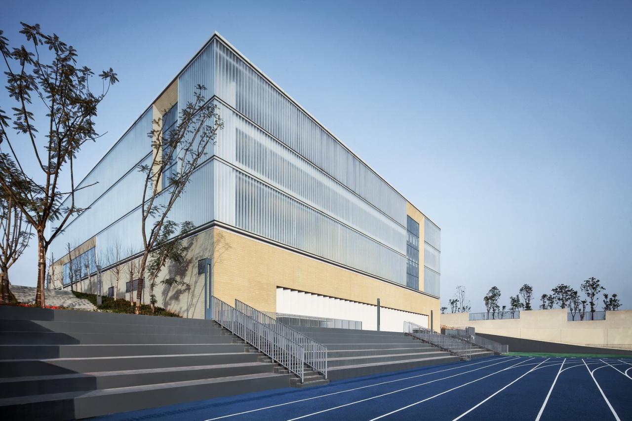 BIM建筑|西南大学附属中学两江校区:消失的高密度校园 / gad BIM建筑|西南大学附属中学两江校区:消失的高密度校园 / gad