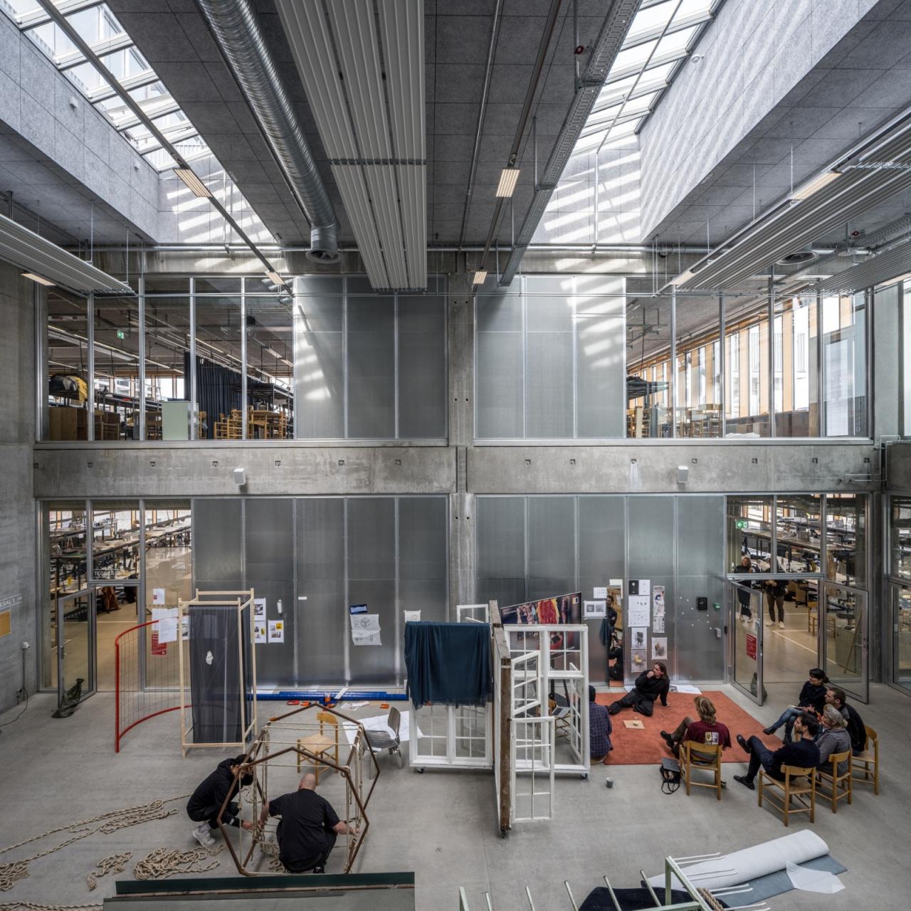 BIM建筑|奥斯胡建筑学院 / ADEPT BIM建筑|奥斯胡建筑学院 / ADEPT