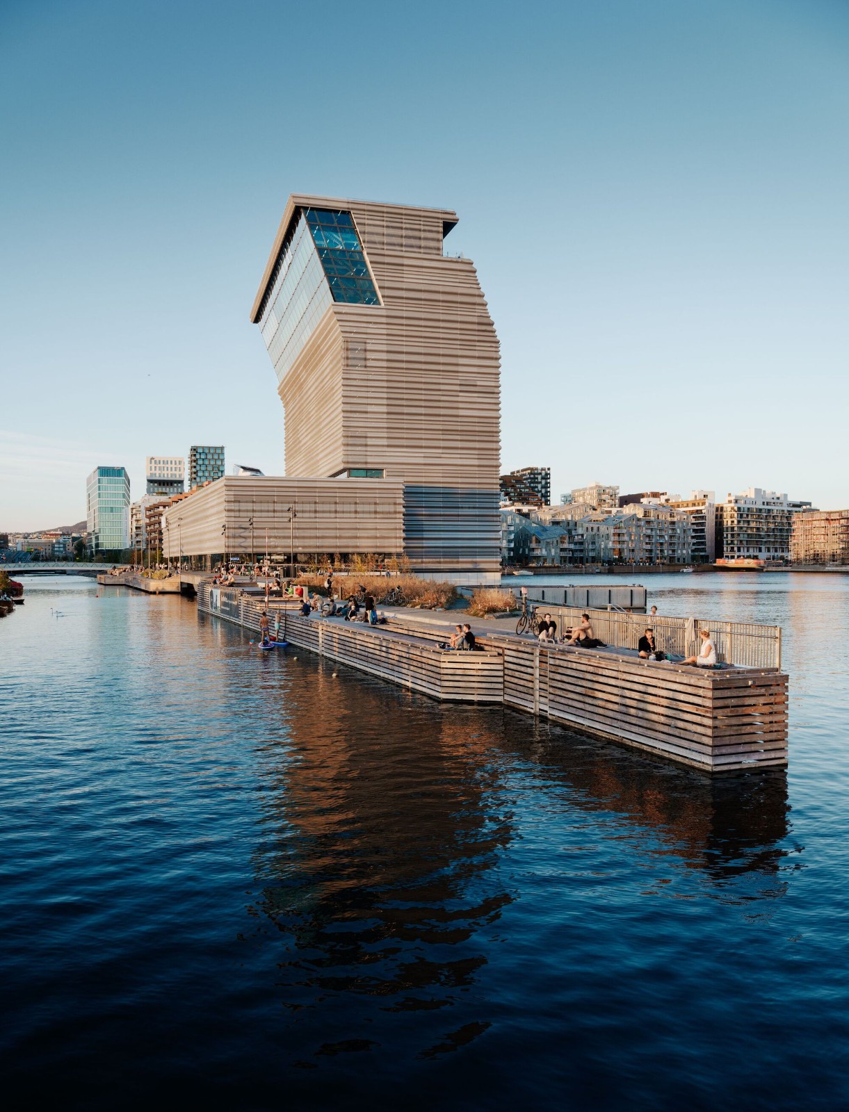 BIM建筑|蒙克博物馆新馆 / Estudio Herreros BIM建筑|蒙克博物馆新馆 / Estudio Herreros