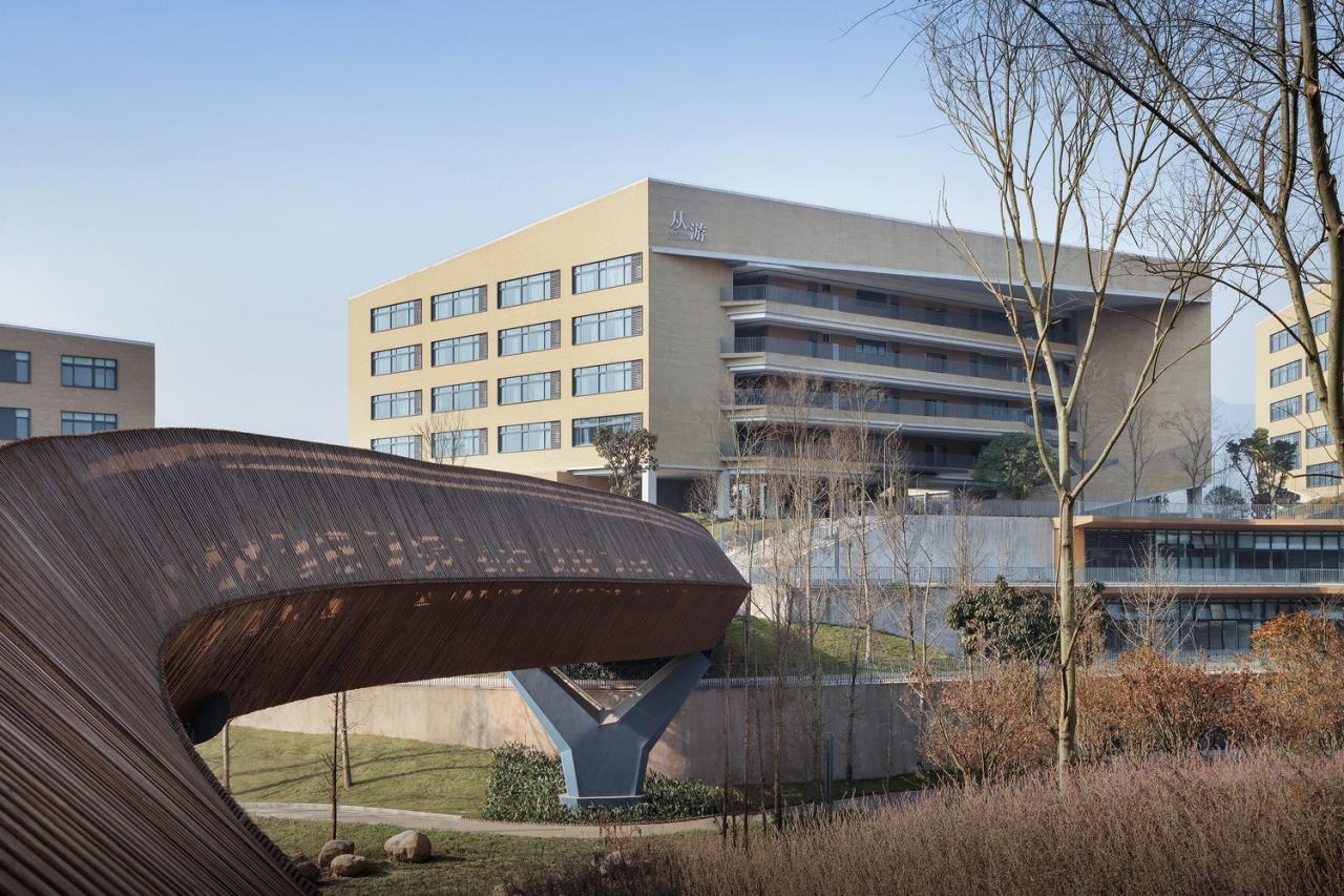 BIM建筑|西南大学附属中学两江校区:消失的高密度校园 / gad BIM建筑|西南大学附属中学两江校区:消失的高密度校园 / gad