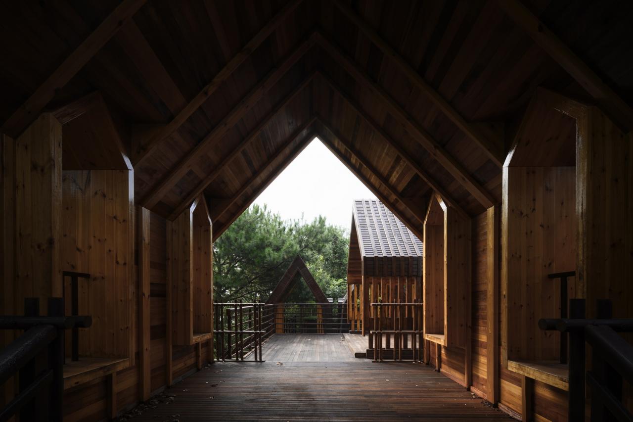 BIM建筑|木屋小镇:岛屿 · 丛林 · 小木屋,九江 / 平介设计 BIM建筑|木屋小镇:岛屿 · 丛林 · 小木屋,九江 / 平介设计