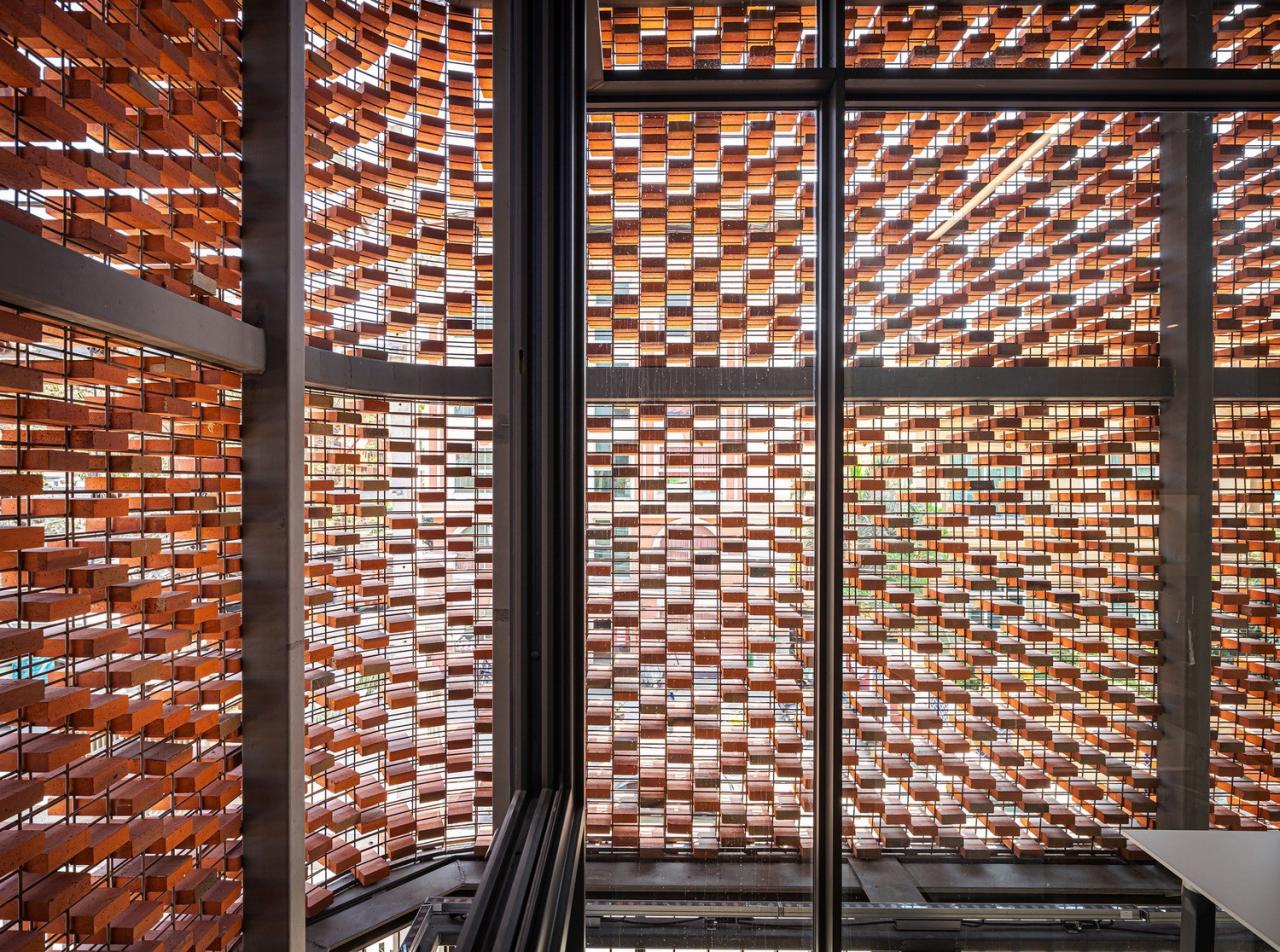 BIM建筑|MTL 办公室 / Junsekino Architect and Design BIM建筑|MTL 办公室 / Junsekino Architect and Design