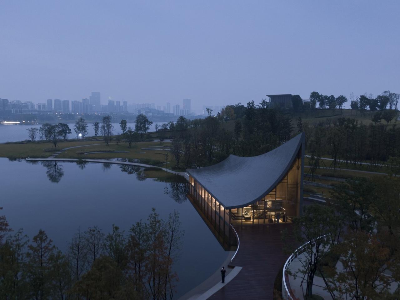 BIM建筑|成都兴隆湖中信书店 / MUDA 慕达建筑 BIM建筑|成都兴隆湖中信书店 / MUDA 慕达建筑