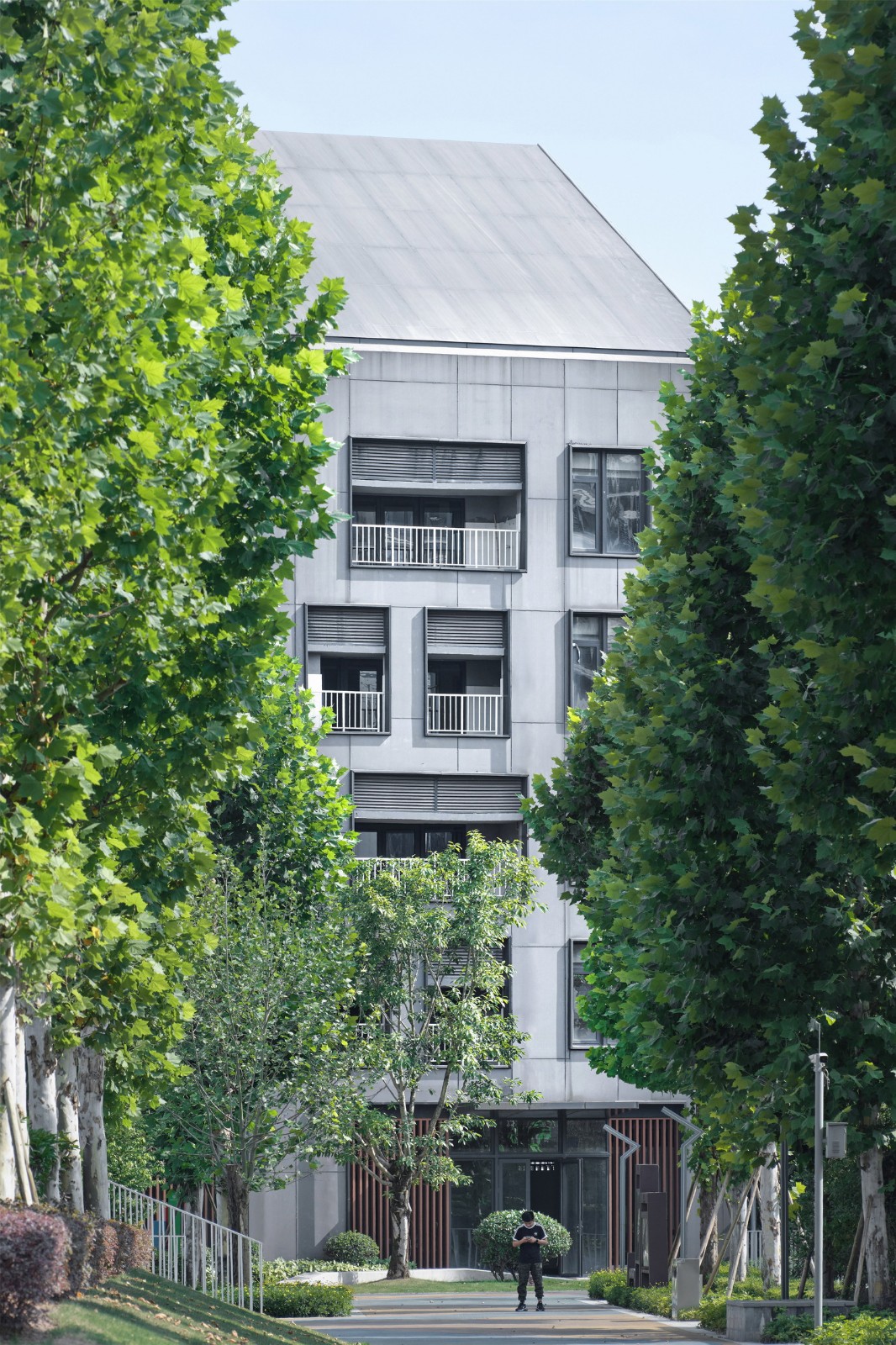 BIM建筑|重庆两江人民小学:在大自然里勇敢冒险 / gad BIM建筑|重庆两江人民小学:在大自然里勇敢冒险 / gad